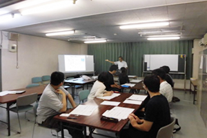 インタビューの様子の画像2